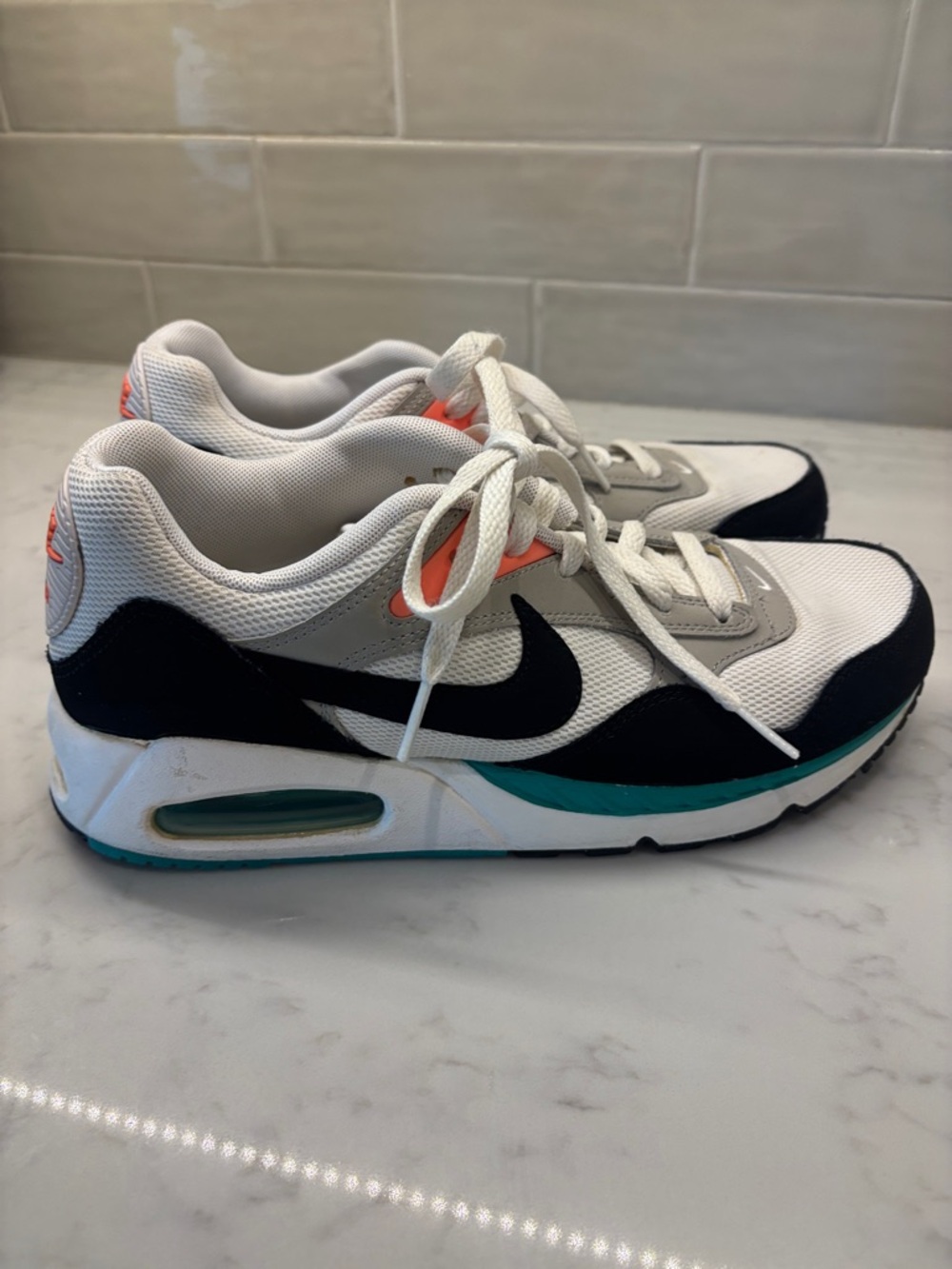 Nike White Black Teal Accent Running Sneakers